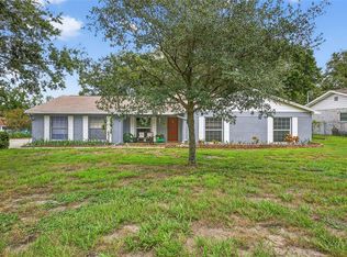 11001 Ridgedale Rd, Temple Terrace, FL 33617