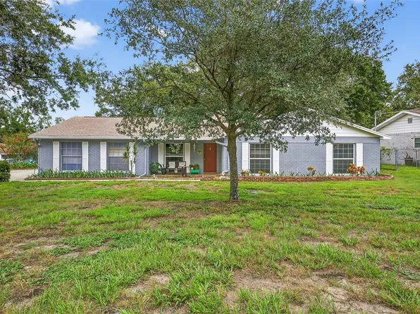 11001 Ridgedale Rd, Temple Terrace, FL 33617