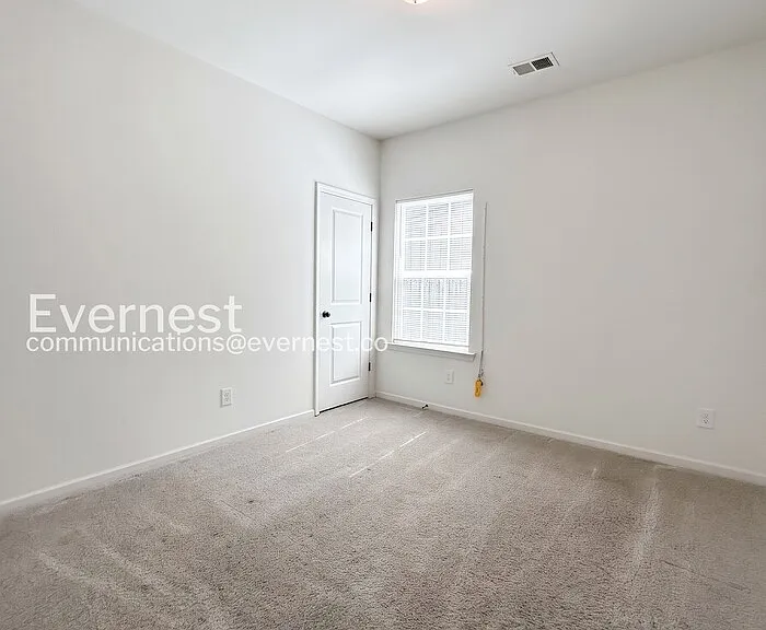 10824 Mount Holly Rd — Photo 10