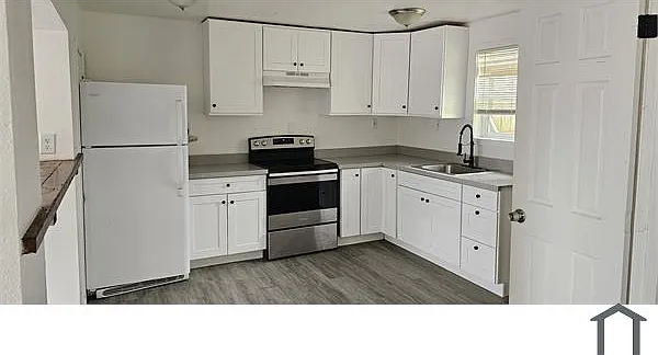 8120 110th St E #B — Photo 10