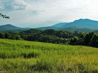 1415 Mission Rd, Danbury, NC 27016