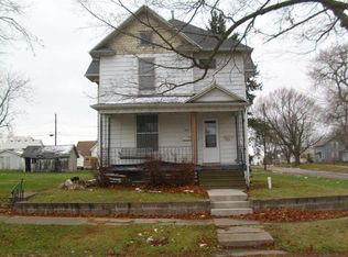 521 N B Ave, Washington, IA 52353