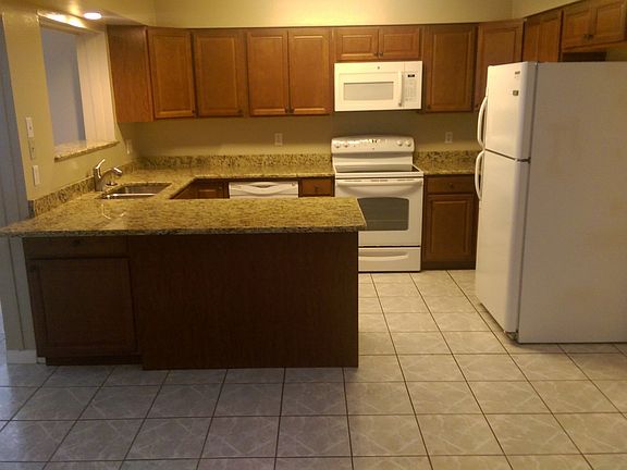 New Kitchen 2016 w/granite