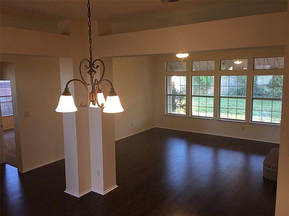 4th image of 2206 Green Mere Dr