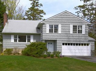 10 Bradford Ave, Rye, NY 10580