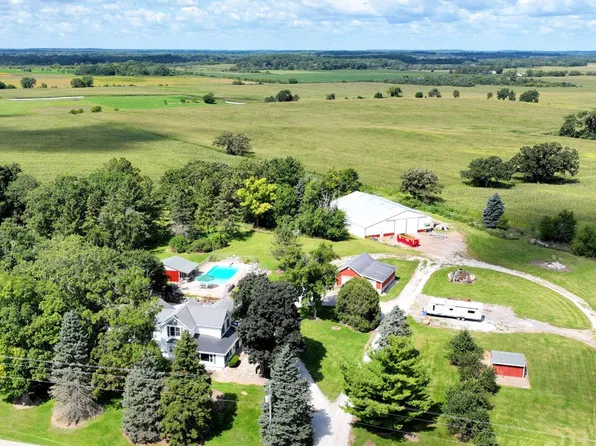 5538 Honey Creek ROAD, East Troy, WI 53120