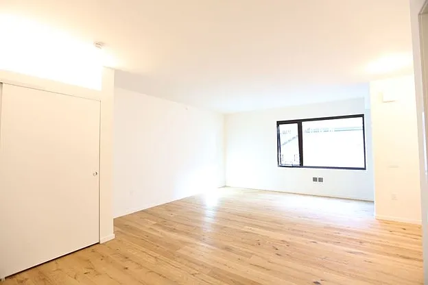 400 Grove St #406 — Photo 7