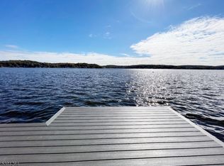 12 Bass Rock Rd, Hopatcong, NJ 07843