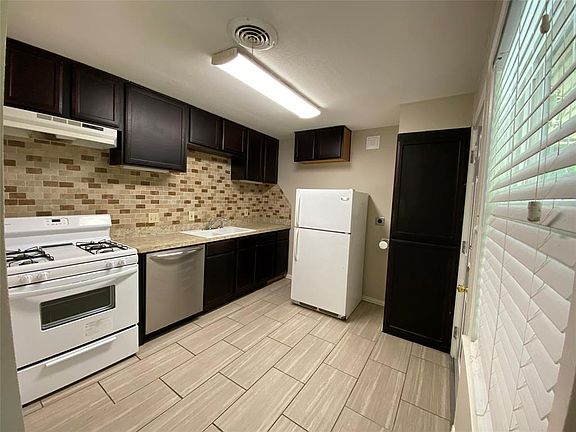 3rd image of 3762 Wayside Ave