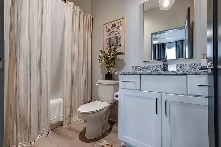 4 bed, 1868 sqft, $5,750 — Photo 3