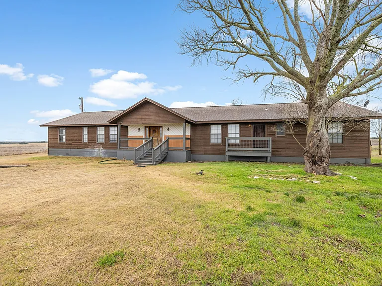 2275 County Road 127 — Photo 3