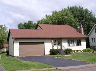 411 W Faribault St, Duluth, MN 55803