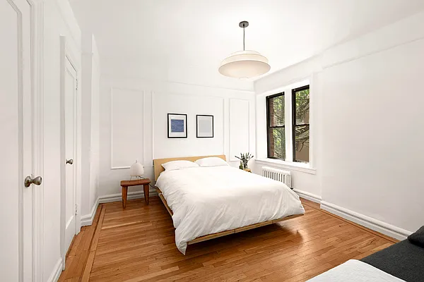 Sold by Compass | media 8