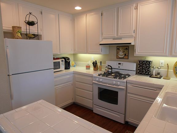 2nd image of 4625 Los Alamos Way Unit D