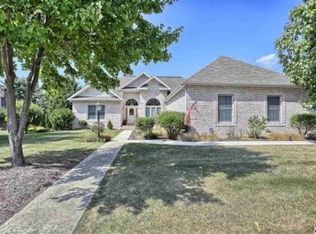 4962 Montclair Ct, Harrisburg, PA 17112