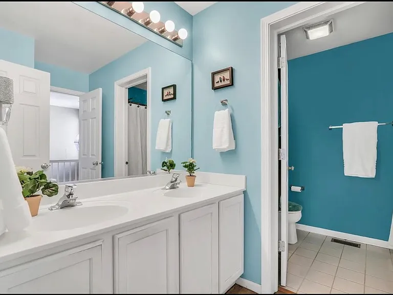 2904 Falling Waters Dr — Photo 17