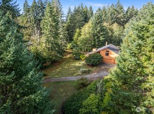 8727 Johnson Point Rd NE, Olympia, WA 98516
