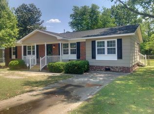 442 Homestead Dr, Fayetteville, NC 28303