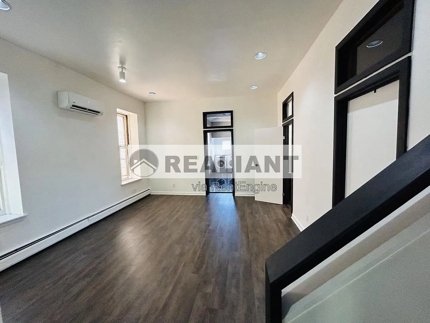 3 bed, 2.0 bath, $2,095 — Photo 4