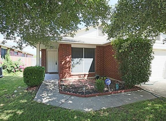 2nd image of 14405 Lemongrass Ln