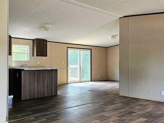5th image of 21841 County Road 68 N