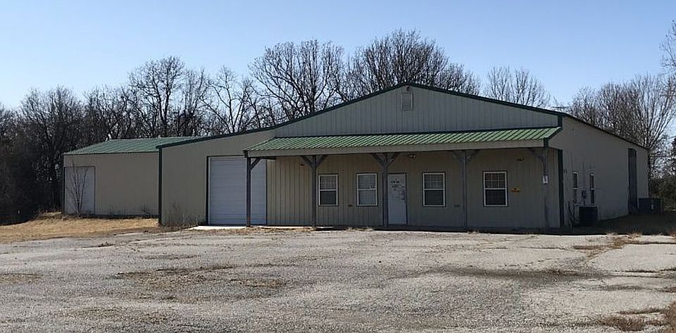 2nd image of 56145 S 584th Rd