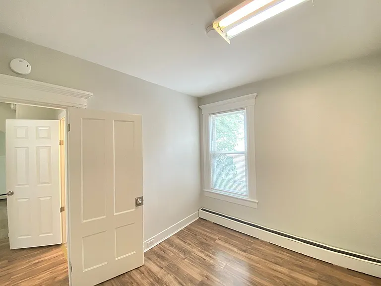 43 Ashland St #2 — Photo 11