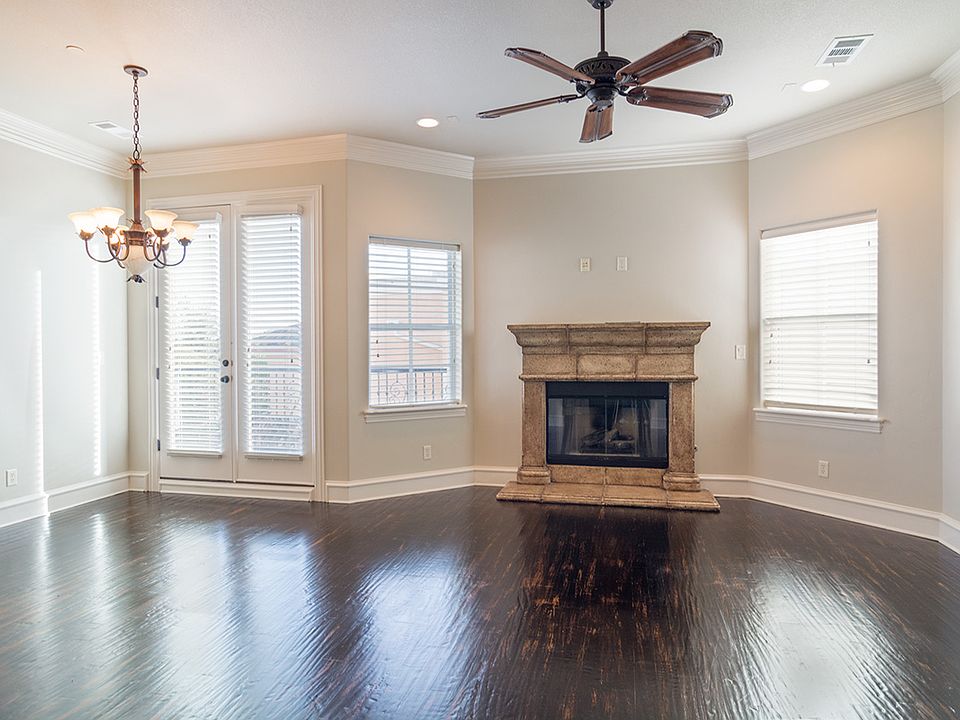 1st image of 33 Main St Ste 240
