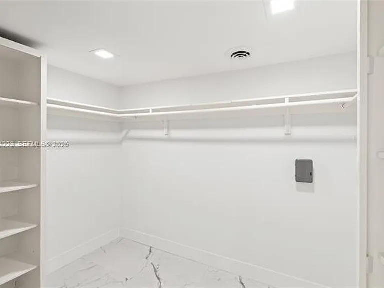112 E 1st Ct — Photo 82