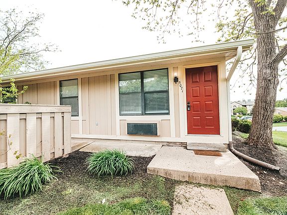 2nd image of 5071 Queenswood Ct #1