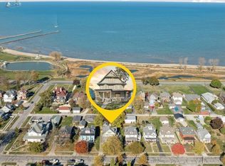 521 E 2nd St, Pt Clinton, OH 43452