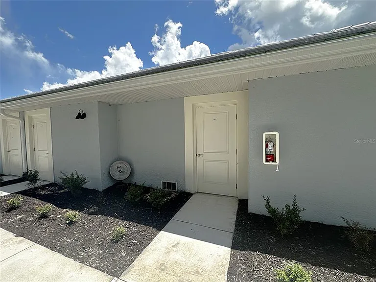 14241 Heritage Landing Blvd #1821 — Photo 19