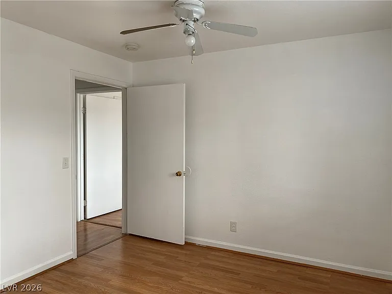 1662 N Lamont St #202 — Photo 15
