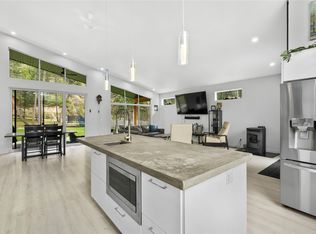 4472 Power Rd, Barriere, BC V0E1E0
