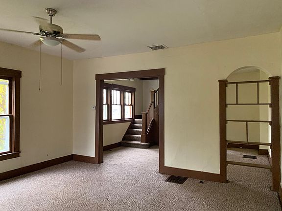 3rd image of 416 N 20th St