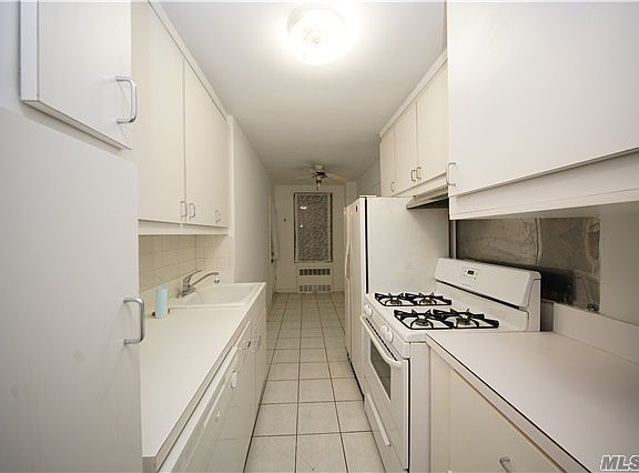 4th image of 13705 Franklin Ave APT 2B