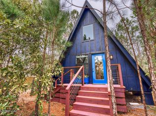 204 Venus St, Waveland, MS 39576