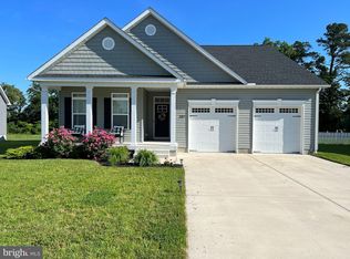 287 Hightide Dr, Frederica, DE 19946