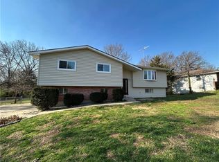 136 SE 125th Rd, Warrensburg, MO 64093
