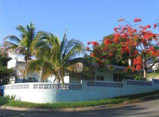 R7f - Esperanza Corner, Vieques, PR 00765