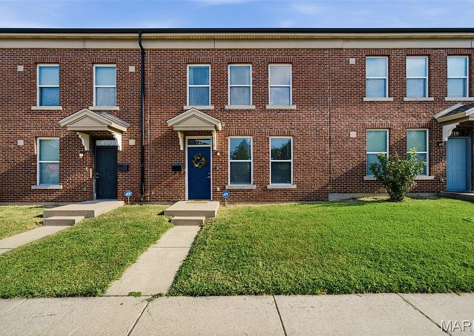 1st image of 721 Dickson St