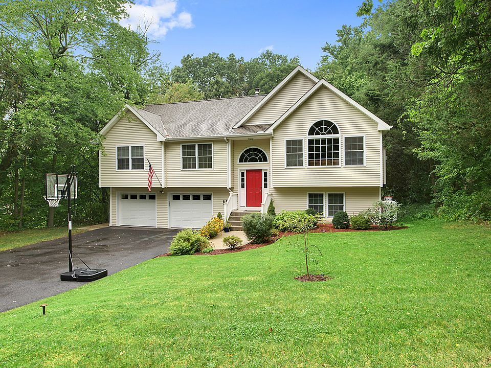 1st image of 34 Birch Dr