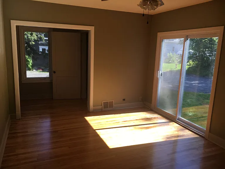 147 Fraser Ave #101 — Photo 2