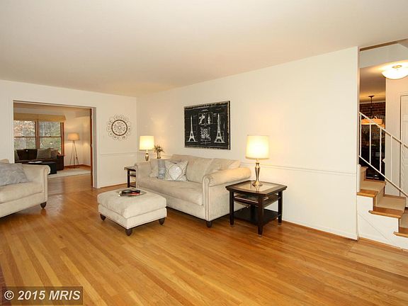2nd image of 8928 Orange Hunt Ln