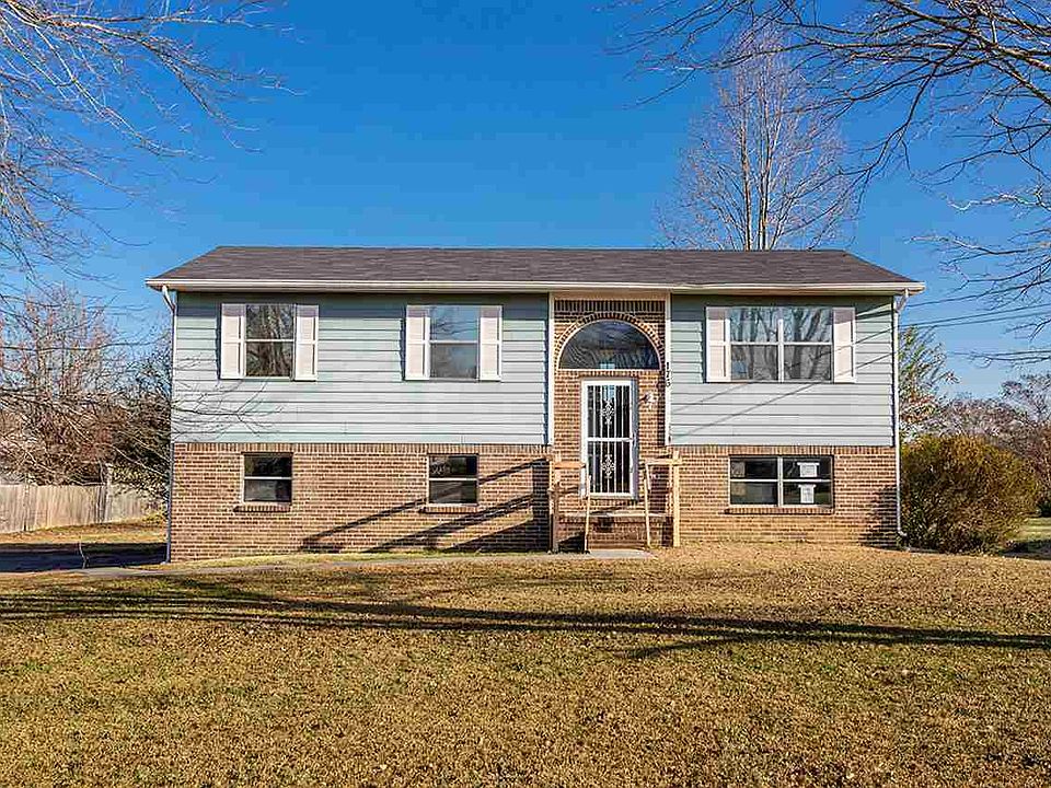 1st image of 176 Ayers Dr NE