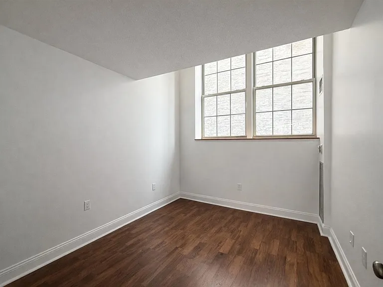 200 Market St #3409 — Photo 8