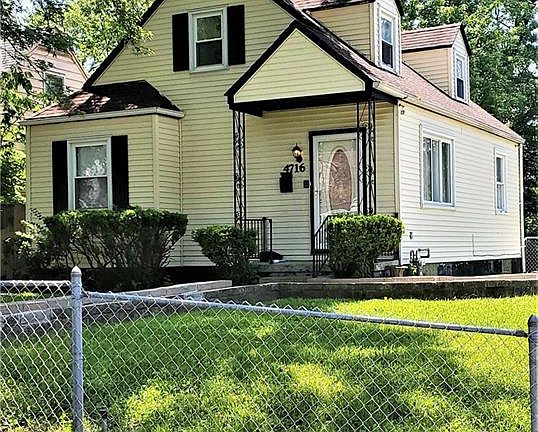 2nd image of 4716 Queens Ave