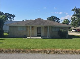 1836 Thorn Rd, Lake Charles, LA 70605