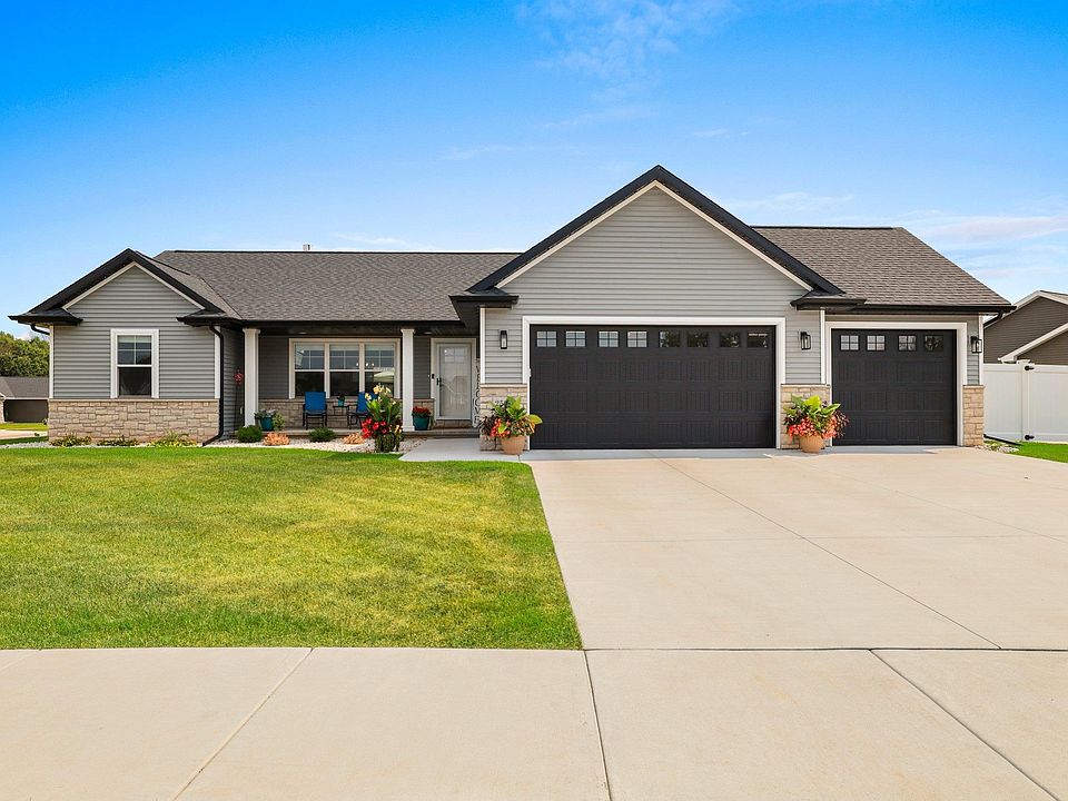 1st image of 2529 Meyer Way
