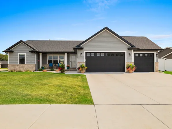 2529 Meyer Way, De Pere, WI 54115